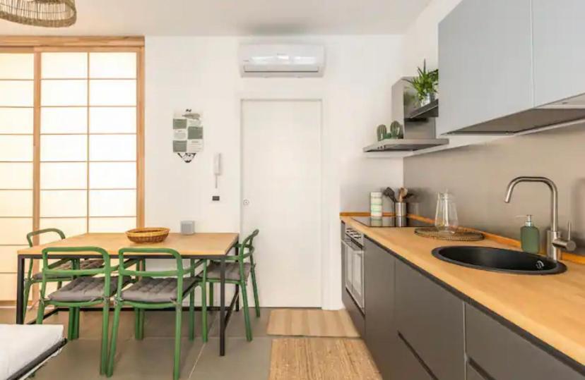 I Host Apartment - Polesine 2 Милано Екстериор снимка